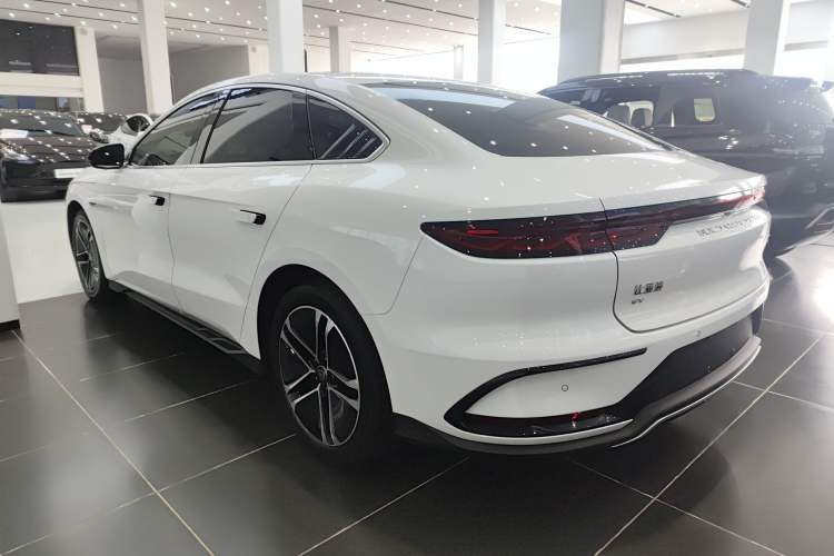 Used BYD Han 2023 EV Champion Edition 605KM Front-Drive Premium Model Rear Left 45 Deg