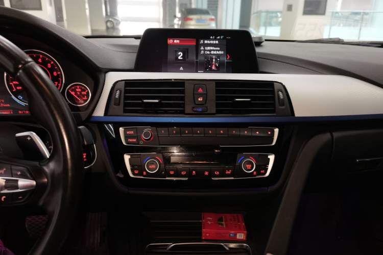 Used BMW 3 Series 2019 320i M Sport Package
