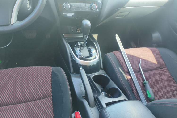 Used Nissan Qashqai 2017 1.2T CVT Fashion Edition
