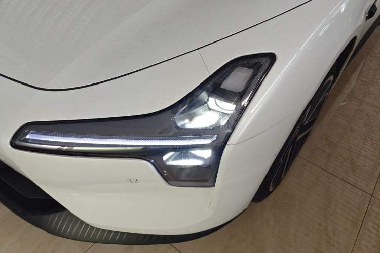 Used XPeng MONA M03 2025 600 with Ultra-Long Range Max Left Front Headlight