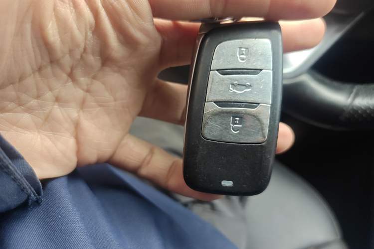 Used CHANGAN OSHAN COSPro 2021 GT 2.0T Automatic Luxury 7-Seater
