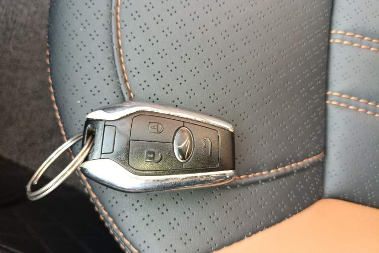 Used Soueast DX7 2017 1.5T Automatic Luxury Model