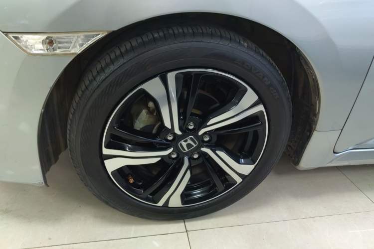 Used Honda Civic 2016 220TURBO CVT Prestige Edition