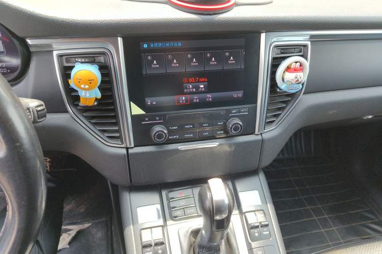 Used Porsche Macan 2017 Macan 2.0T Audio And AC Panel