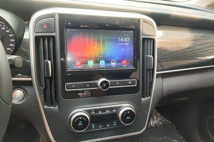 Used BYD Song MAX 2017 1.5T Manual Smart Connect Luxury 7-Seater
