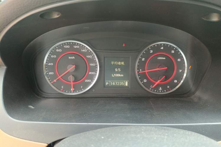 Used SAIC MAXUS G10 2018 PLUS 2.0T Automatic Luxury Executive Edition Instrument Cluster