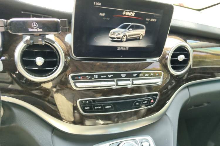 Used Mercedes-Benz V-Class 2018 V 260 L Prestige Extended Version China VI