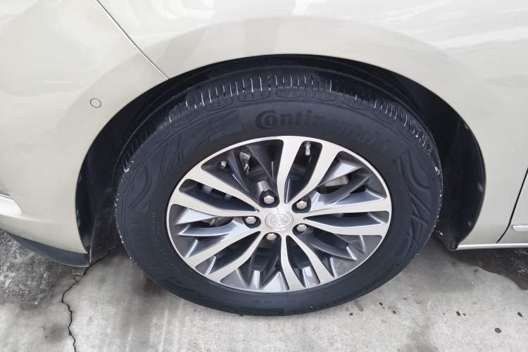 Used Buick GL8 2021 ES Land Cruiser 653T Luxury Edition