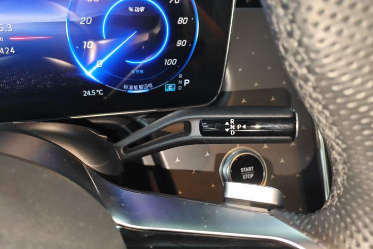 Used Mercedes-Benz EQE SUV 2023 500 4MATIC Special Edition Gear Lever