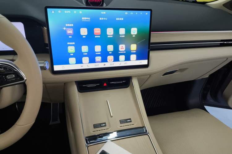 Used Hima AITO M5 2024 Extended-Range Max RS Four-Wheel Drive Advanced Intelligent Driving Version Audio And AC Panel