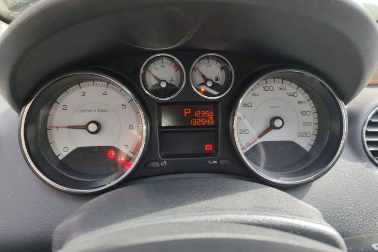 Used Peugeot 408 2013 2.0L Automatic Comfort Edition Instrument Cluster