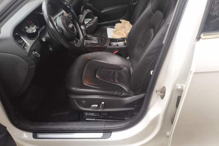 Used Audi A4L 2013 35 TFSI Automatic Comfort Model Left Front Seat