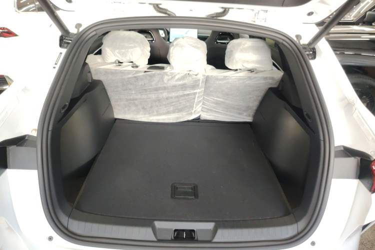 Used BYD Song PLUS New Energy 2025 EV 520km Premium Version