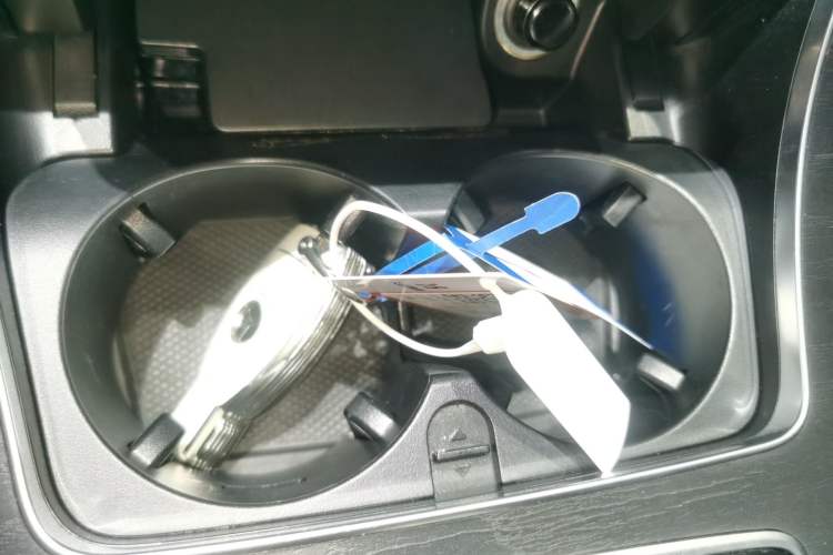 Used Mercedes-Benz C-Class 2018 C 200 L Sport Edition Vehicle Key