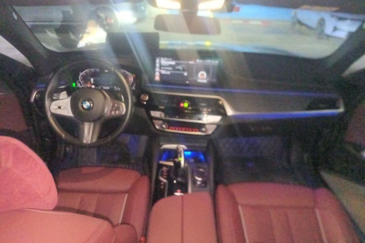 Used BMW 5 Series 2023 530Li Luxury Edition M Sport Package
