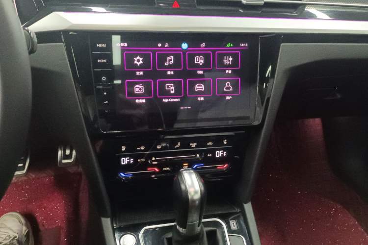 Used Volkswagen FAW-Volkswagen CC 2023 Hunting Vehicle 380TSI Hunter's Heart Edition Audio And AC Panel