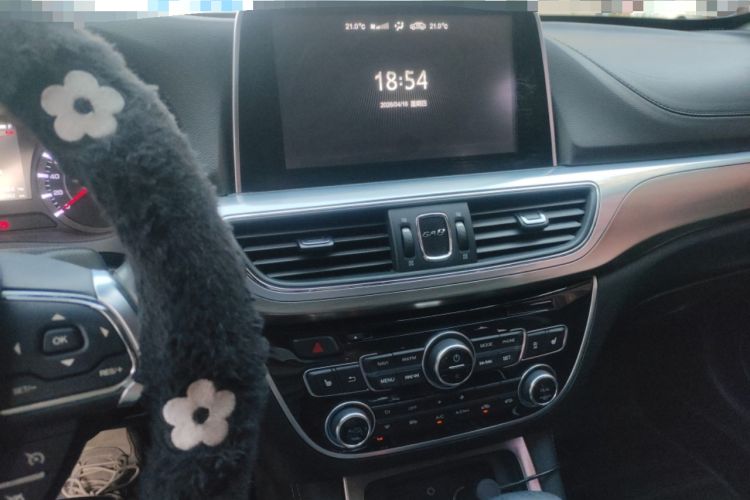 Used GAC Trumpchi GA8 2017 280T Deluxe Edition Audio And AC Panel