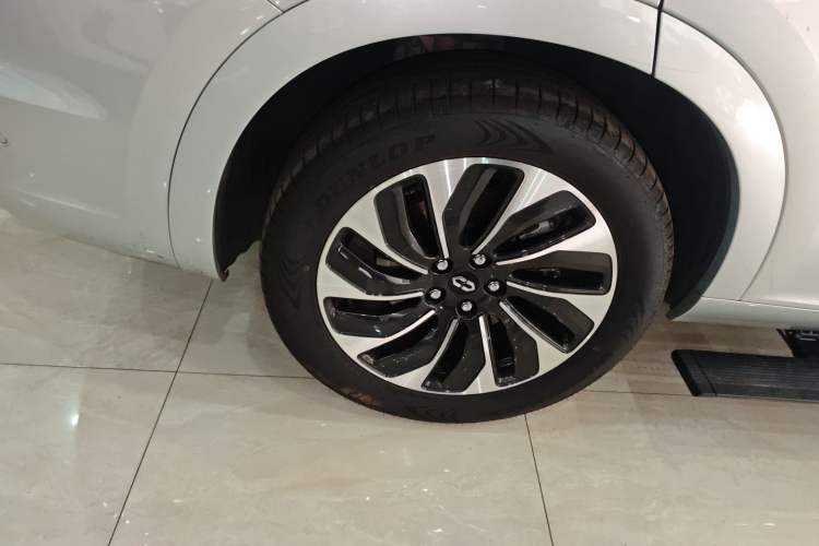 Used Hima AITO M7 2024 1.5T Four-Wheel Drive Plus Version 5 Seats
