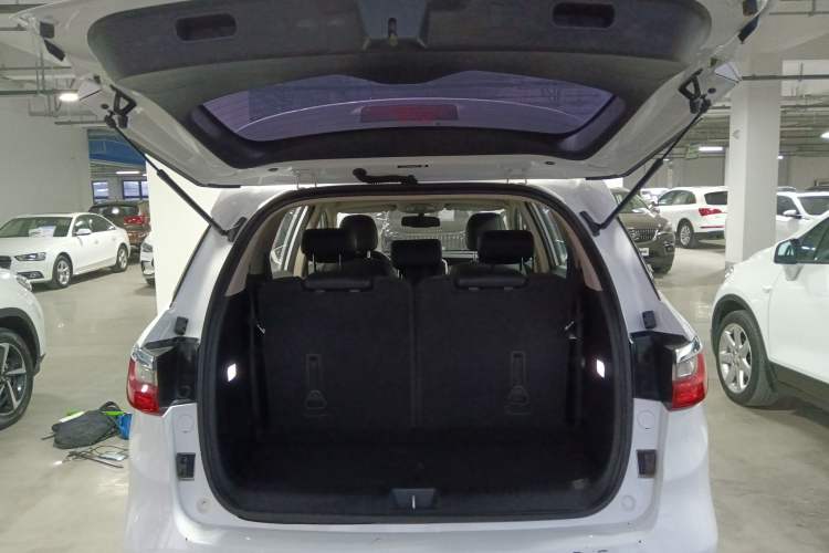 Used BYD Song MAX 2017 1.5T Automatic Smart Connect Elite 7-Seater