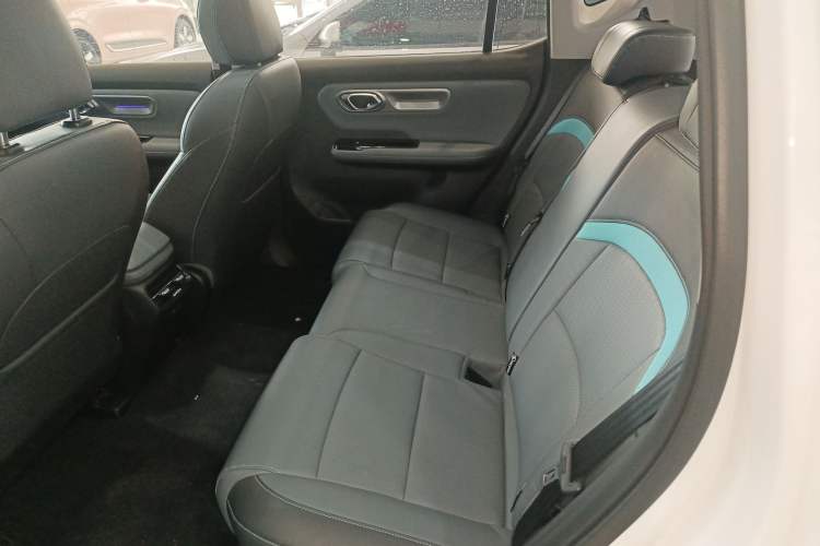 Used AION Y 2023 Plus 610 Smart Edition Ternary Lithium
