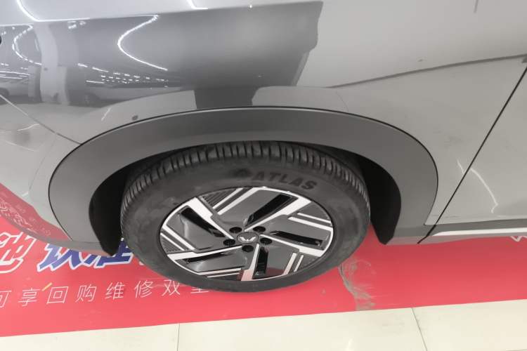 Used Wuling Xingguang S 2024 130 km Flagship Version Exterior 4