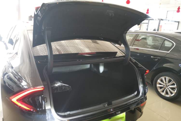 Used Wuling Xingguang 2024 Co-Creation Edition 70 Standard Model
