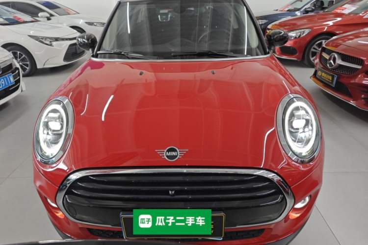 Used MINI 2021 1.5T COOPER Classic Edition