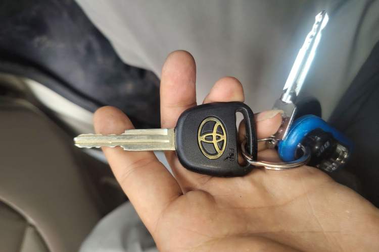 Used Dongfeng Xiaokang V29 2012 1.2L Standard Version Vehicle Key