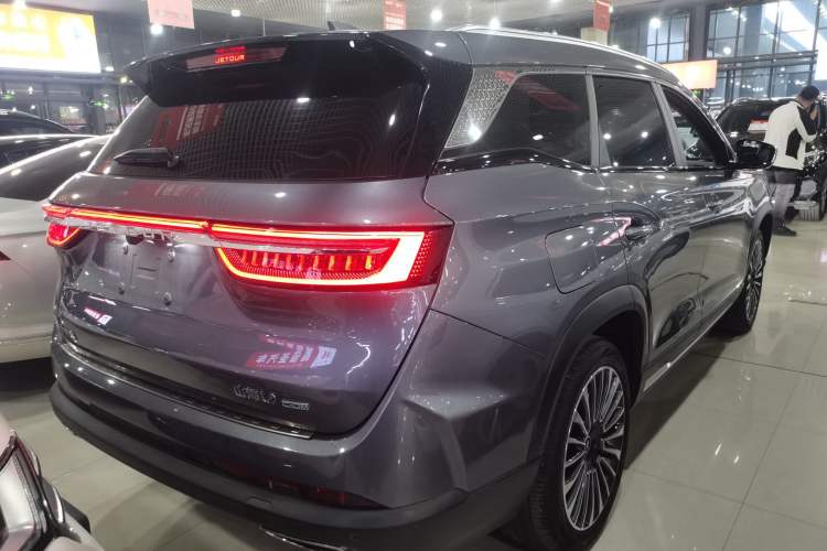 Used JETOUR Shanhai L9 2024 1.5TD 2DHT Pro 7-Seater
