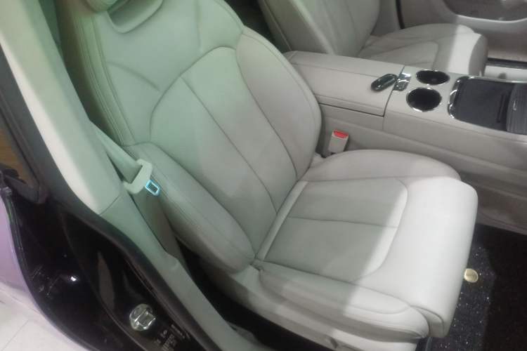 Used Leapmotor C11 2023 Pure Electric 500 Smart Edition Right Front Seat