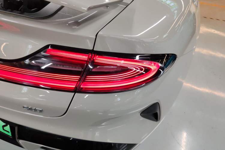 Used Xiaomi Auto SU7 2024 Rear-Drive Ultra-Long Range Advanced Pro-Level Intelligent Driving Version
