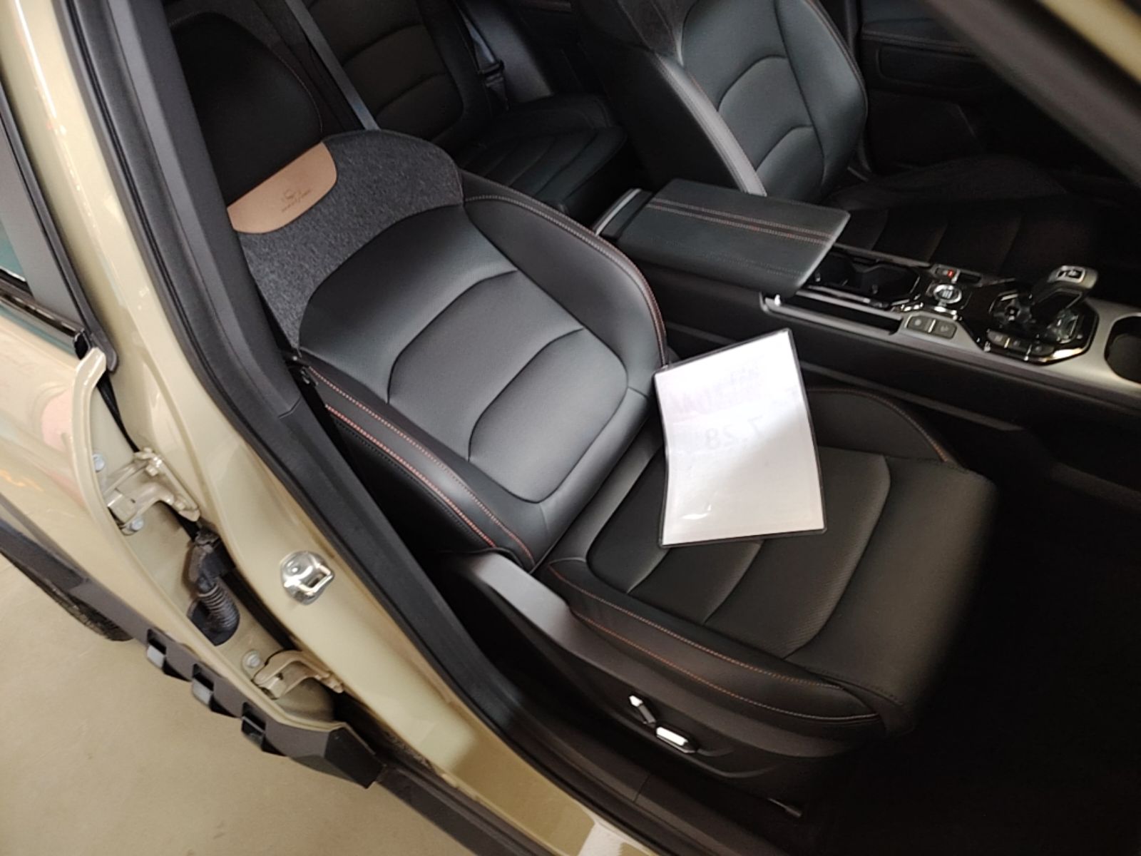 Geely Auto Cowboy 2025 1.5TD Fun-Offroad Version — снимка 19