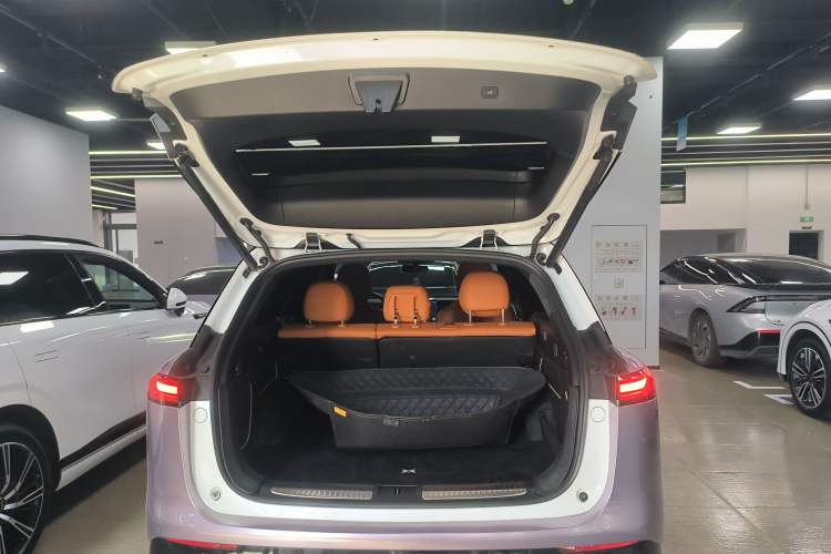 Used XPeng G9 2022 702 Pro
