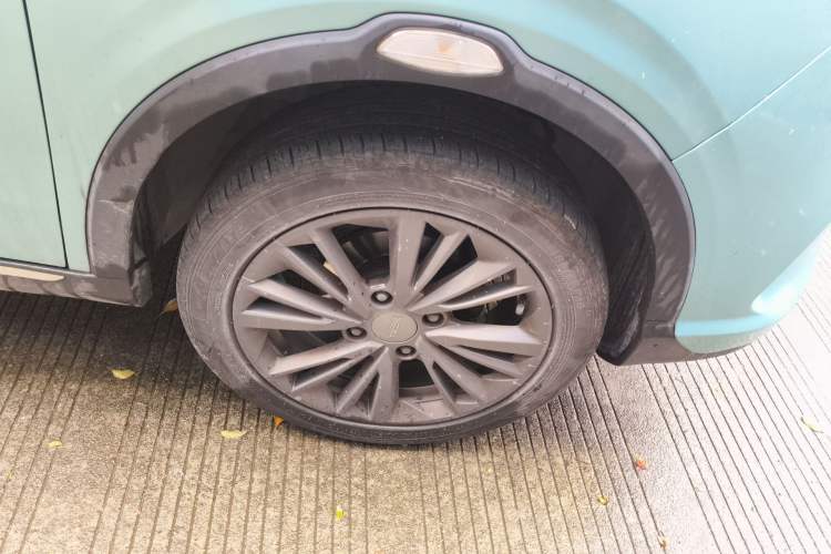 Used NETA V 2022 Chao 400 Lite Right Front Wheel Hub