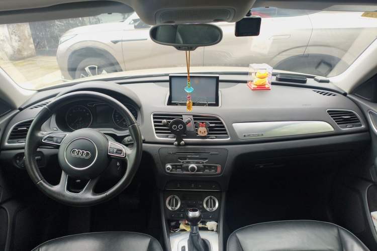 Used Audi Q3 2015 35 TFSI quattro Technology Edition
