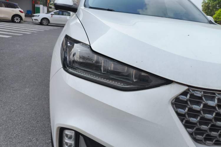 Used Wey VV6 2021 2.0T Two-Wheel Drive Smart Plus