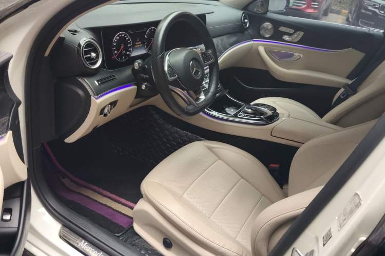 Used Mercedes-Benz E-Class 2016 E 300 L Sporty and Stylish Model