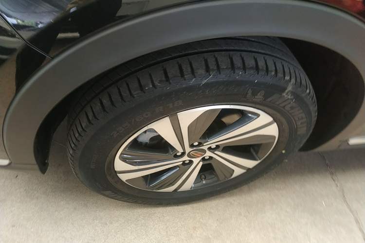 Used Hongqi HS5 2019 2.0T Smart Connect Flagship Edition Exterior 4