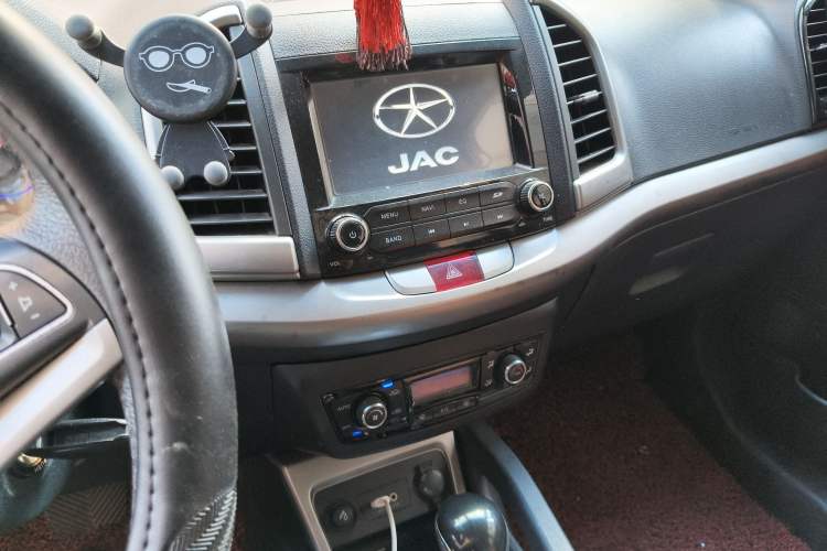 Used JAC Refine S3 2014 1.5L CVT Luxury Smart Model
