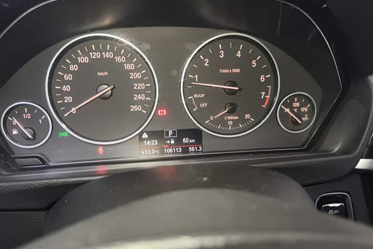 Used BMW 3 Series 2016 316Li Fashion Model
