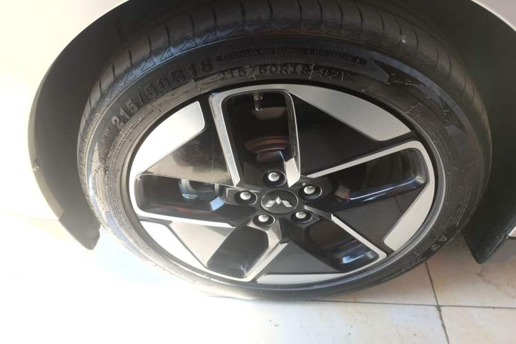 Used Wuling Xingguang 2024 Co-Creation Edition 510 Advanced Model