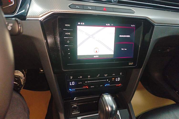 Used Volkswagen FAW-Volkswagen CC 2020 330TSI Glamour Edition China VI Standard Audio And AC Panel