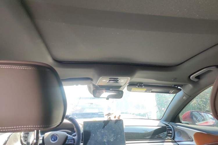 Used BYD Han 2022 DM-i 121KM Prestige Model