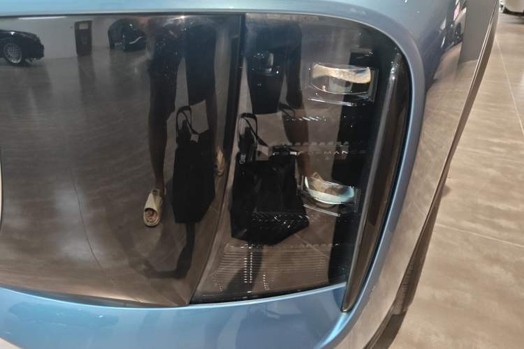 Used Chery Tiggo 8 PLUS C-DM 2025 1.5T 116 km Prestige Version 5 Seats
