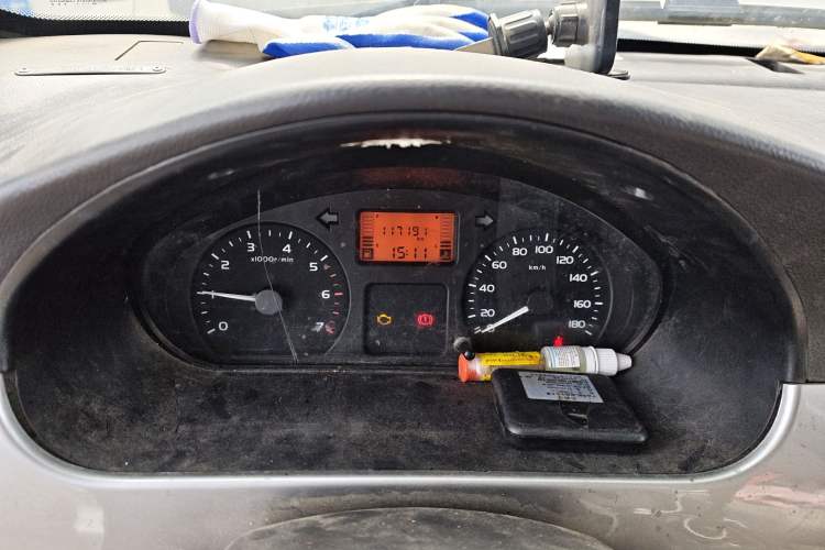 Used Wuling Rongguang 2011 1.2L Base Version