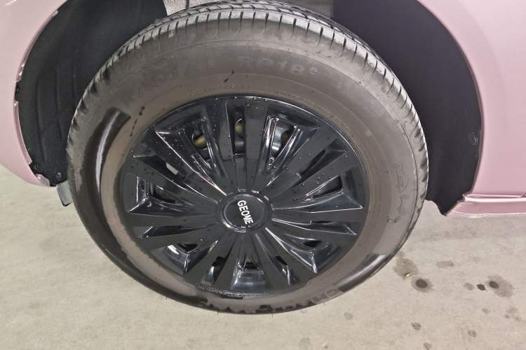 Used Geely Galaxy Panda 2024 Panda Mini 200km Endurance Bear
