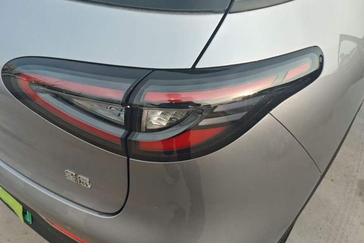 Used Geely Galaxy Geome 2026 Model 410km Carefree Edition Right Rear Taillight