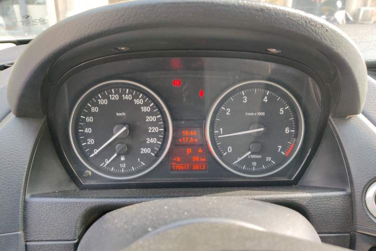 Used BMW X1 2013 sDrive18i Sport Design Package
