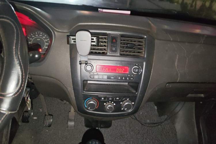 Used Wuling Rongguang 2014 1.2L S Base Model