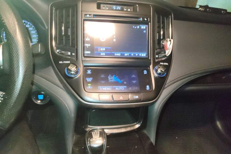 Used Toyota Crown 2015 2.0T Fashion Edition